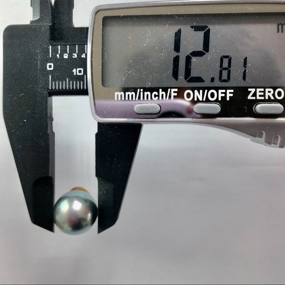 South Sea pearl earrings - Picture 8 of 8